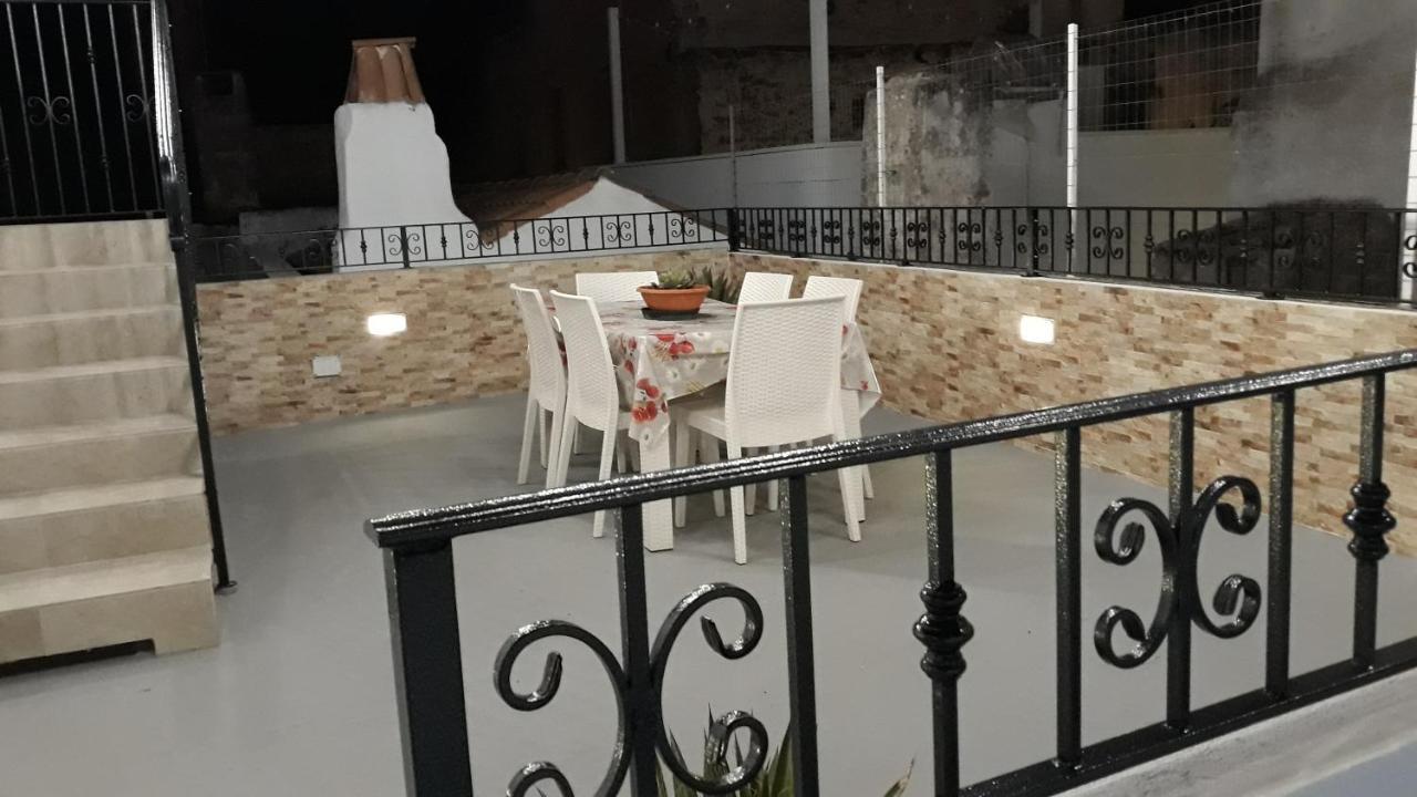 A Casa Di Monia Villa Felline Bagian luar foto